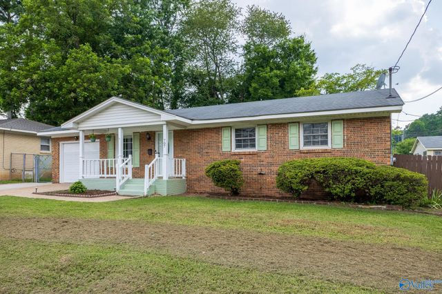 707 Hal Street NW, Huntsville, AL 35805
