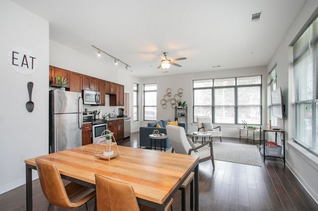 1700 Belcourt Ave Apt 104, Nashville, TN 37212