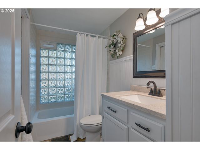 5970 Sw 174TH Ave, Beaverton, OR 97007