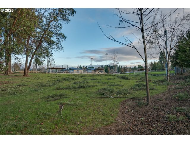 5970 Sw 174TH Ave, Beaverton, OR 97007