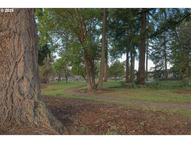 5970 Sw 174TH Ave, Beaverton, OR 97007