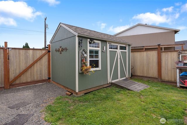 608 Main Street, Vader, WA 98593