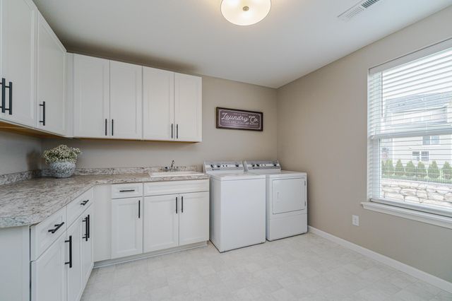 6810 157th Street, Savage, MN 55378