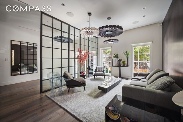 146 Waverly Place, New York City, NY 10014