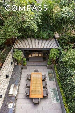 146 Waverly Place, New York City, NY 10014