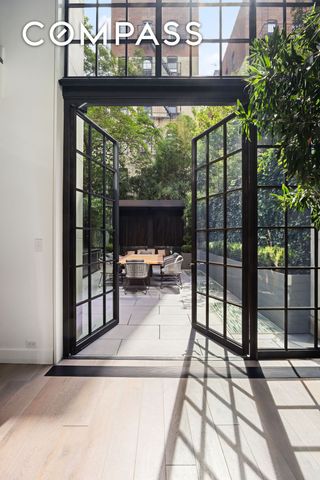 146 Waverly Place, New York City, NY 10014