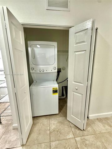 11835 SW 232nd Ln 0, Homestead, FL 33032