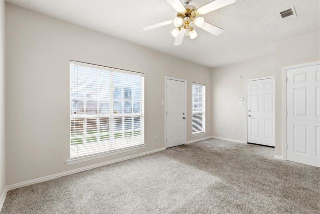306 Santa Fe Trail, Irving, TX 75063