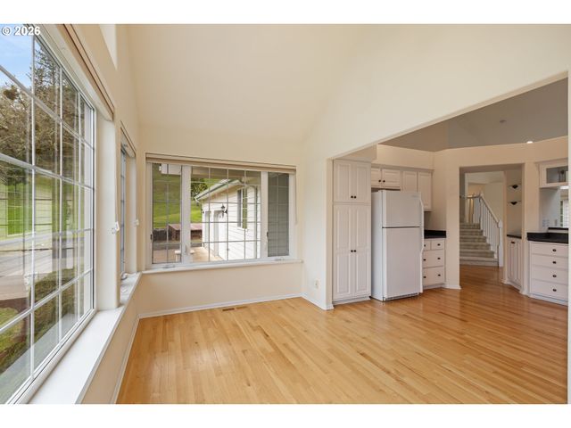 441 GEM Dr, Roseburg, OR 97471