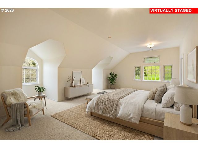 441 GEM Dr, Roseburg, OR 97471