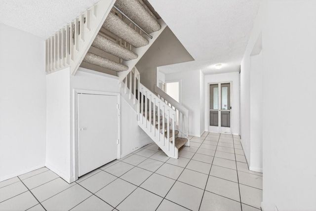 2643 NW 42nd Avenue, Coconut Creek, FL 33066