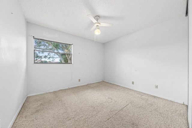 2643 NW 42nd Avenue, Coconut Creek, FL 33066