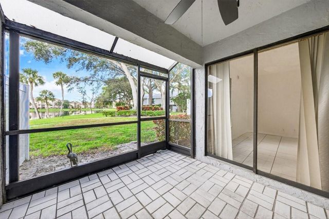 2643 NW 42nd Avenue, Coconut Creek, FL 33066