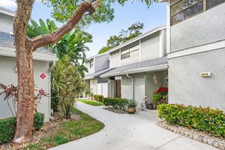 2643 NW 42nd Avenue, Coconut Creek, FL 33066