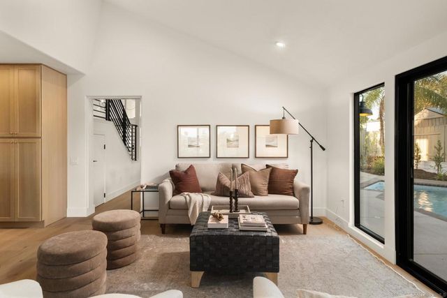 12485 Grandee, San Diego, CA 92128