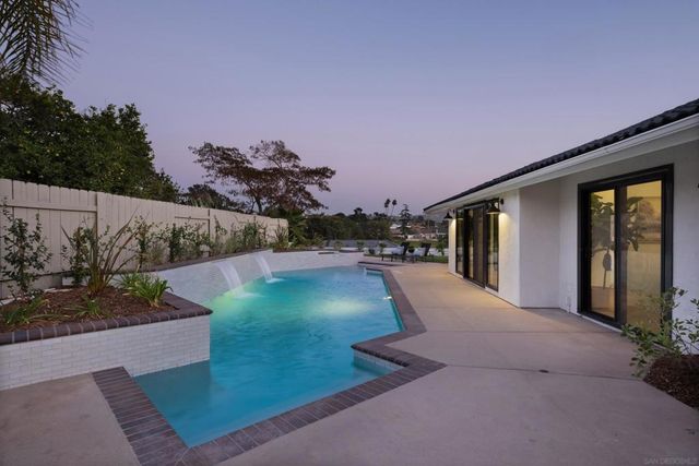 12485 Grandee, San Diego, CA 92128