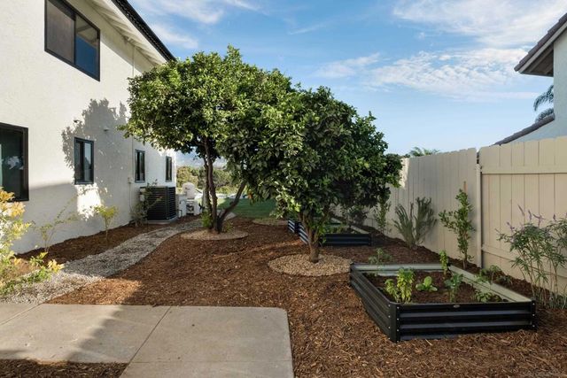 12485 Grandee, San Diego, CA 92128