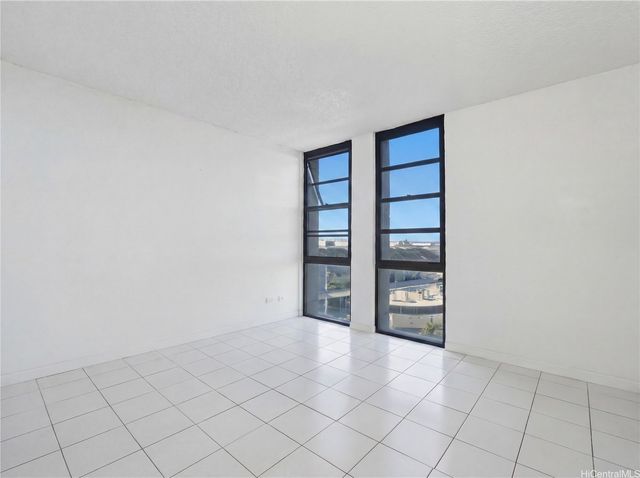 2929 Ala Ilima Street 1202, Honolulu, HI 96818
