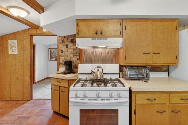 N4055 Golf Lane, Brodhead, WI 53520