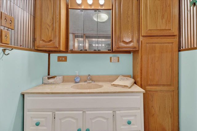 N4055 Golf Lane, Brodhead, WI 53520