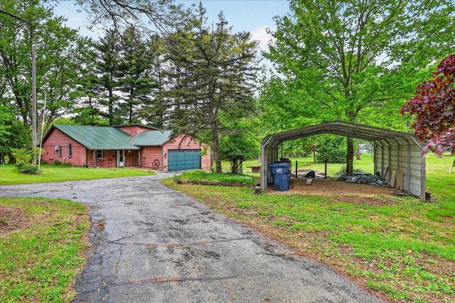 N4055 Golf Lane, Brodhead, WI 53520