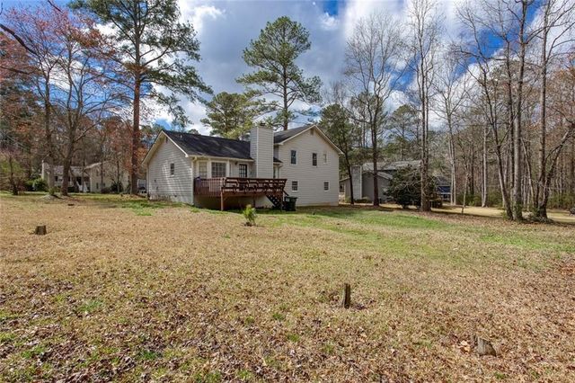 563 Presidential Drive, Dallas, GA 30157