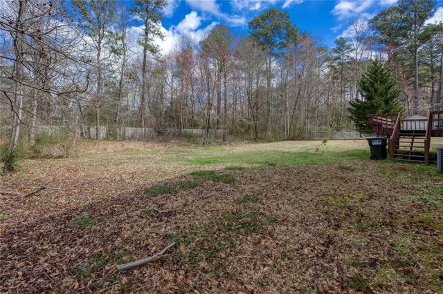 563 Presidential Drive, Dallas, GA 30157