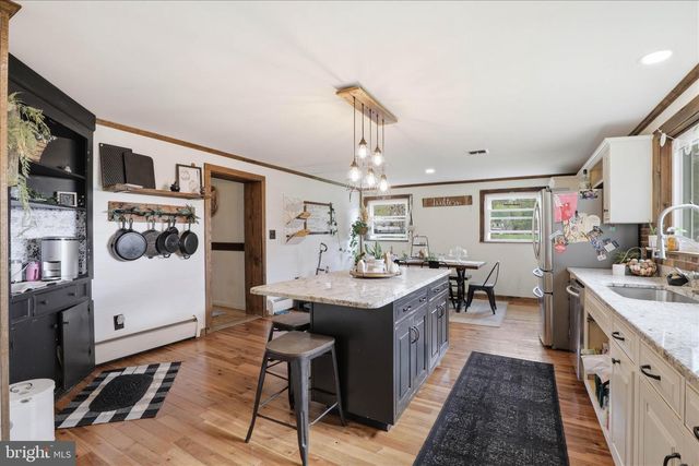 441 SMOKESTOWN RD, Denver, PA 17517