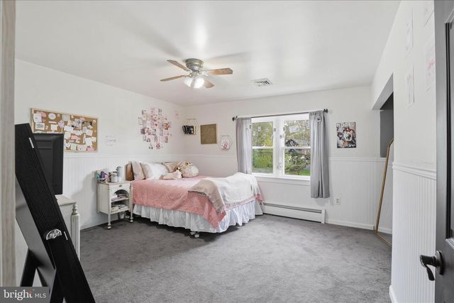 441 SMOKESTOWN RD, Denver, PA 17517
