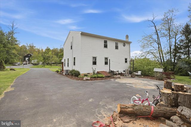 441 SMOKESTOWN RD, Denver, PA 17517
