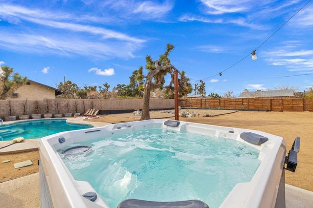 7552 Elk Trail, Yucca Valley, CA 92284