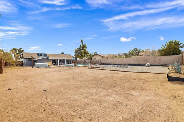 7552 Elk Trail, Yucca Valley, CA 92284