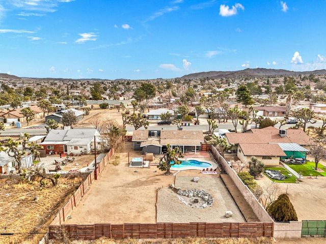 7552 Elk Trail, Yucca Valley, CA 92284