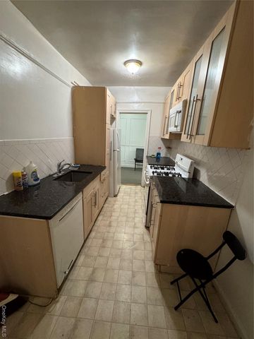 2081 Cruger Avenue Cruger 1K, Bronx, NY 10462