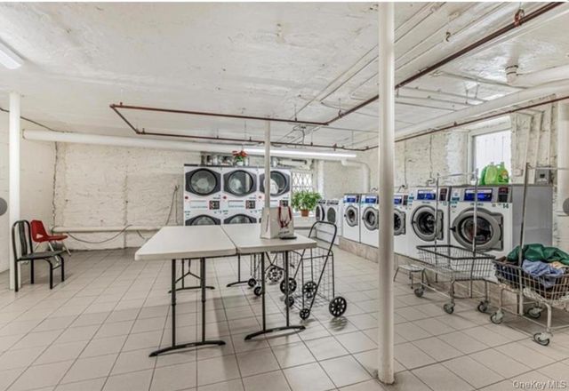 2081 Cruger Avenue Cruger 1K, Bronx, NY 10462