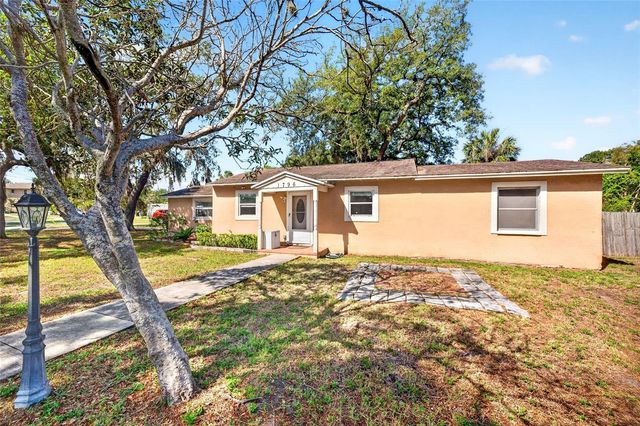 1796 HARBOR DRIVE, Clearwater, FL 33755