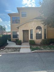 6160 Eckhert Rd Apt 108, San Antonio, TX 78240