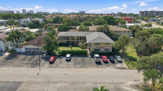 2190 SE 5TH Street 5-B, Pompano Beach, FL 33062