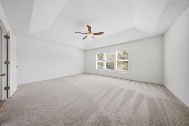 2489 Eyrie Drive, Woodbury, MN 55129