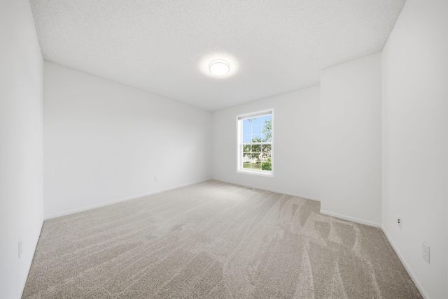 2489 Eyrie Drive, Woodbury, MN 55129