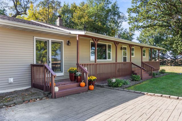 16869 220th Street, Hutchinson, MN 55350