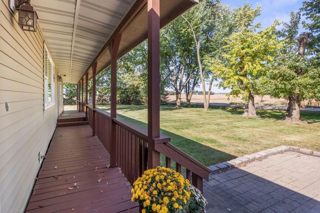 16869 220th Street, Hutchinson, MN 55350