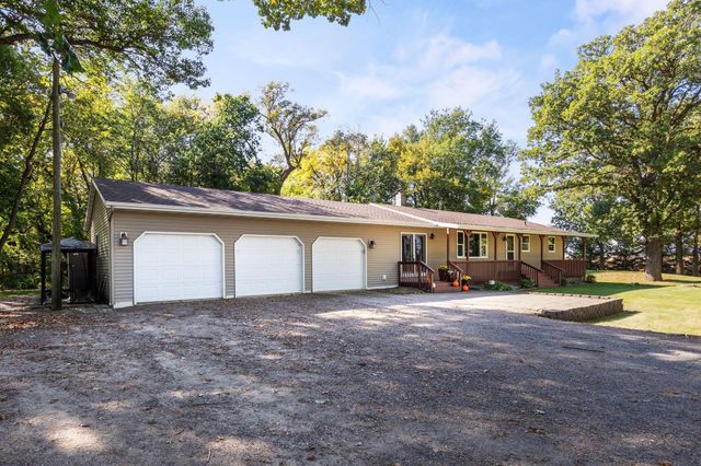 16869 220th Street, Hutchinson, MN 55350