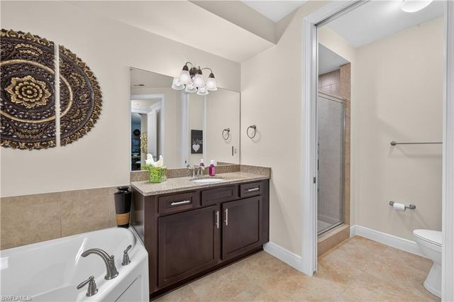 23161 Fashion DR 7210, Estero, FL 33928