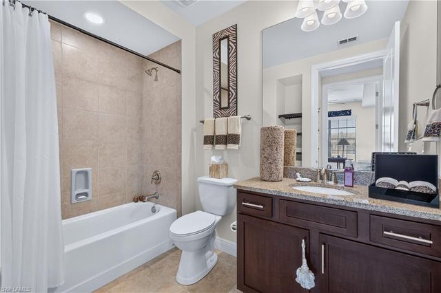 23161 Fashion DR 7210, Estero, FL 33928