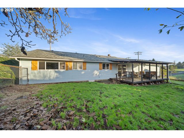 8630 BEWLEY St, Bay City, OR 97107