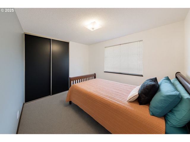 8630 BEWLEY St, Bay City, OR 97107