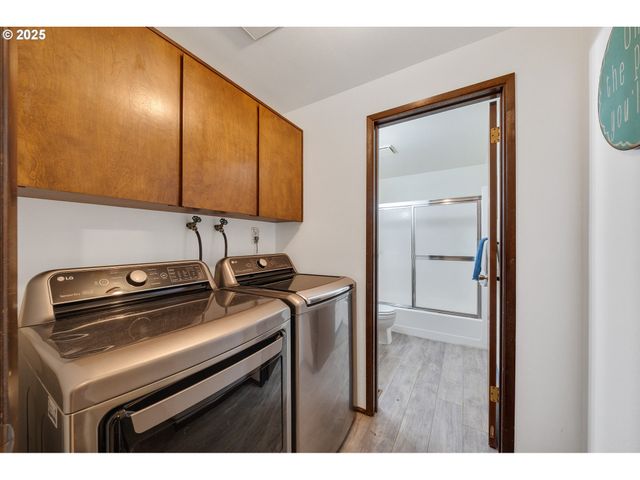 8630 BEWLEY St, Bay City, OR 97107