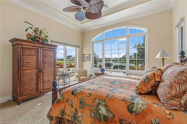 9322 Chiasso Cove CT, Naples, FL 34114