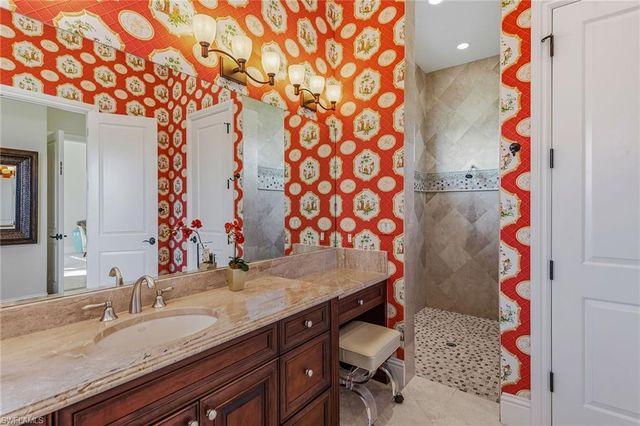 9322 Chiasso Cove CT, Naples, FL 34114